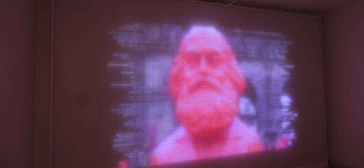 Bild aus der Videoinstallation im 3. Stock des Museums